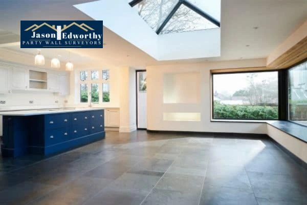 Our top tips for building near a boundary line London
